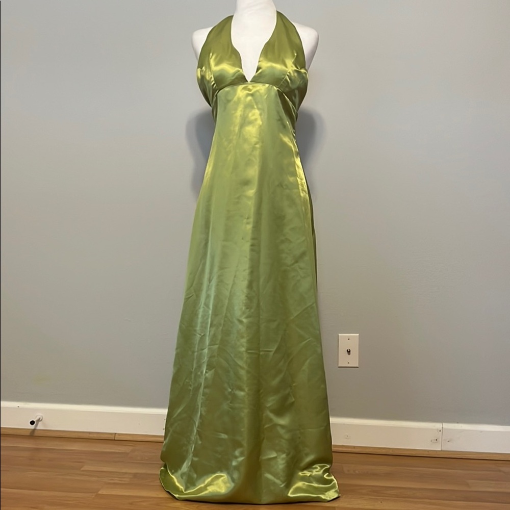 Elegant Green Satin Halter Gown